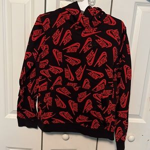 Nike Sweatshirt black and red logo Youth Boys Large